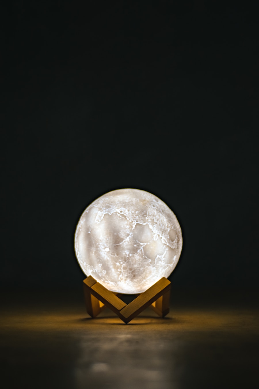 Photo "Marble base table lamp"
